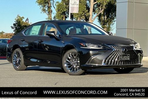 2025 Lexus ES 300h Luxury