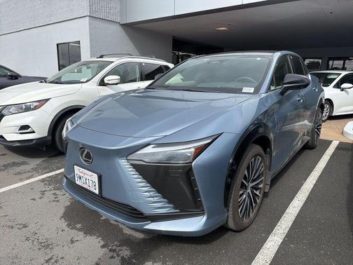 2024 Lexus RZ 300e Premium