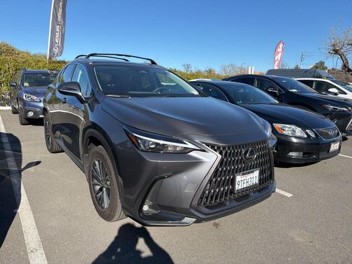 2025 Lexus NX 350 Premium