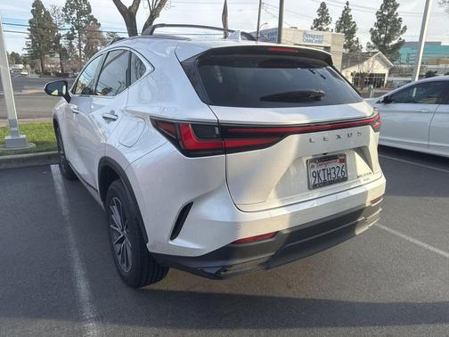 2024 Lexus NX 350h Premium