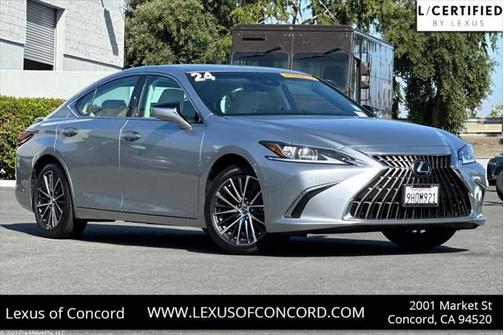 2024 Lexus ES 300h Base