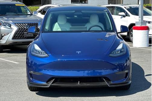 2022 Tesla Model Y Performance Dual Motor All-Wheel Drive