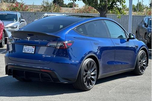 2022 Tesla Model Y Performance Dual Motor All-Wheel Drive