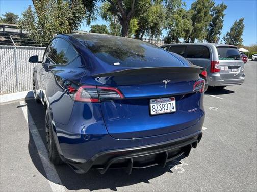 2022 Tesla Model Y Performance Dual Motor All-Wheel Drive