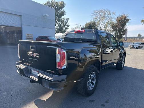 2021 GMC Canyon AT4