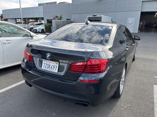 2015 BMW 550 550i