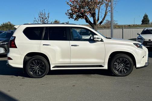 2022 Lexus GX 460 Luxury