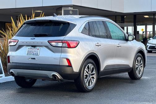 2020 Ford Escape SEL