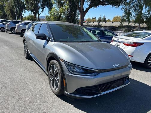 2022 Kia EV6 Wind
