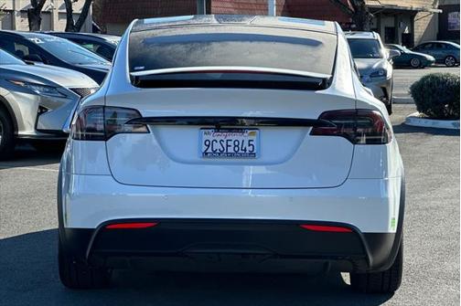 2022 Tesla Model X Dual Motor All-Wheel Drive