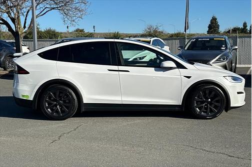 2022 Tesla Model X Dual Motor All-Wheel Drive