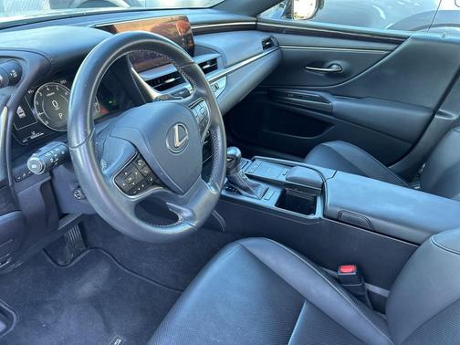 2019 Lexus ES 350 Base