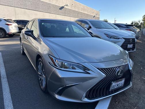 2019 Lexus ES 350 Base