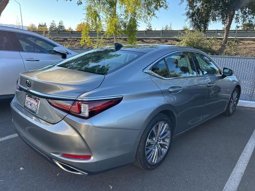 2019 Lexus ES 350 Base