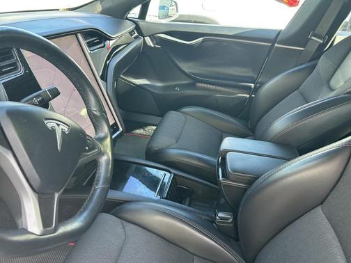 2018 Tesla Model S 75D
