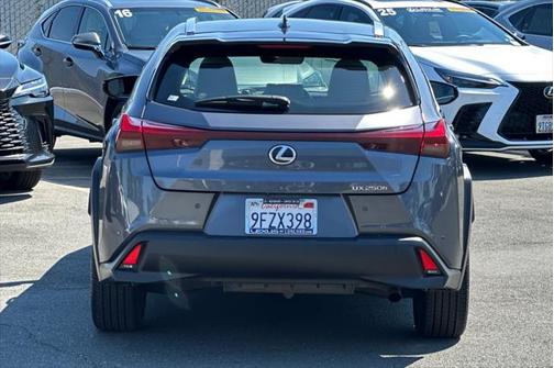 2023 Lexus UX 250h Base