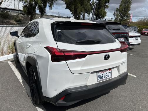 2022 Lexus UX 200 Base
