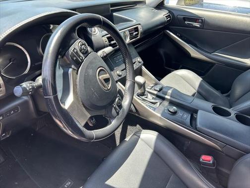 2015 Lexus IS 250 Crafted Line