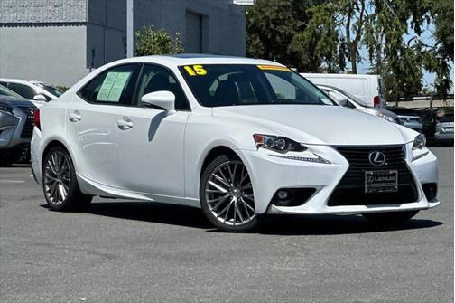 2015 Lexus IS 250 Crafted Line