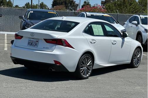2015 Lexus IS 250 Crafted Line