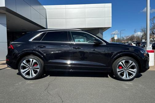 2019 Audi Q8 3.0T Premium Plus
