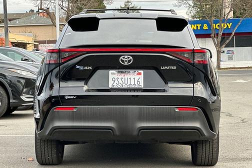 2025 Toyota bZ4X Limited