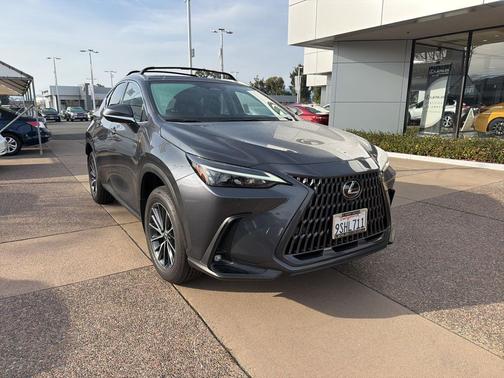 2025 Lexus NX 350h Premium