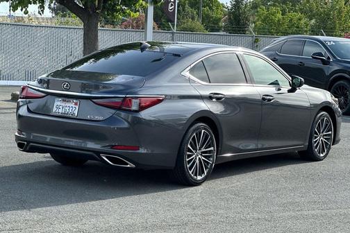 Cloudburst Gray 2023 Lexus ES 350 Base