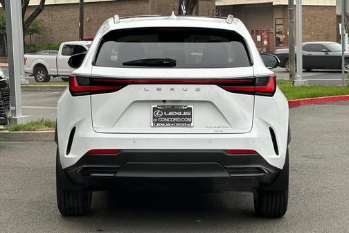 2026 Lexus NX 450h+ NX 450h+ Luxury