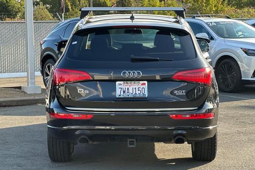2017 Audi Q5 2.0T Premium Plus