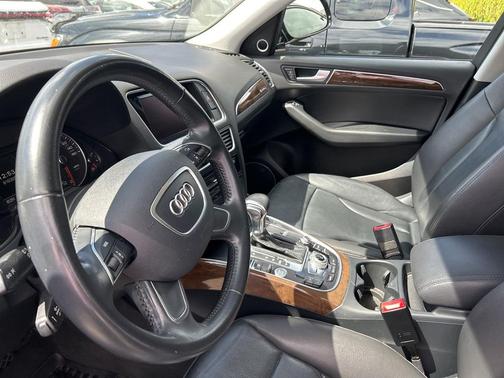 2017 Audi Q5 2.0T Premium Plus