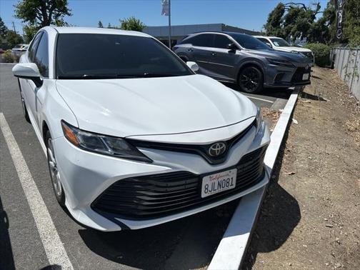 2019 Toyota Camry LE