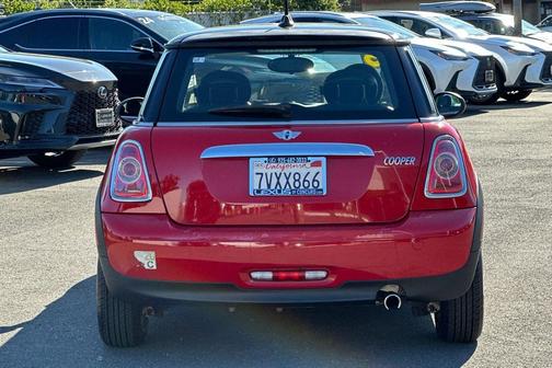 2013 MINI Hardtop Cooper