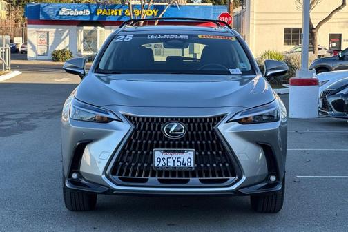 2025 Lexus NX 350h Premium