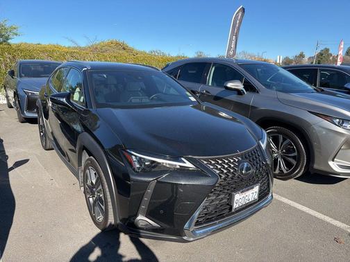 2024 Lexus UX 250h Base