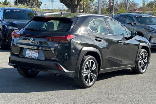 2024 Lexus UX 250h Base