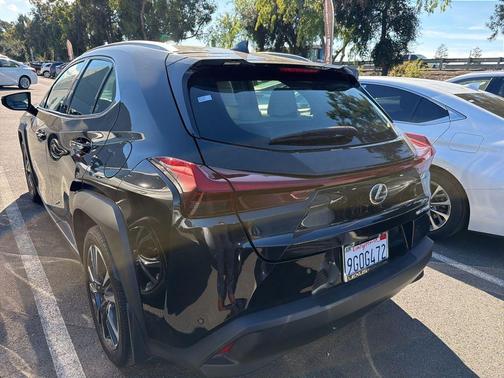 2024 Lexus UX 250h Base