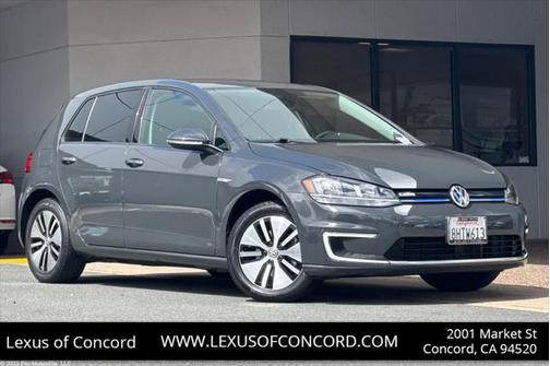 2019 Volkswagen e-Golf SE