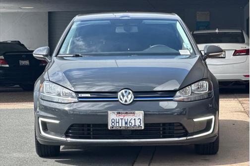2019 Volkswagen e-Golf SE