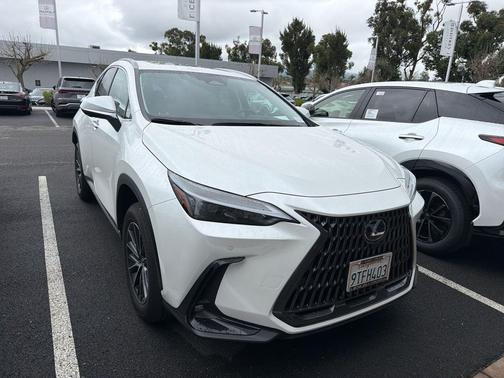 2025 Lexus NX 350h Premium