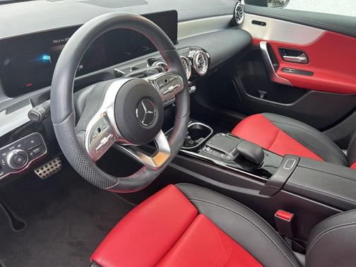 2022 Mercedes-Benz A-Class A 220