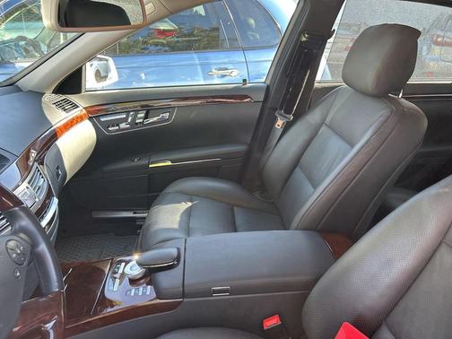 2013 Mercedes-Benz S-Class S 550