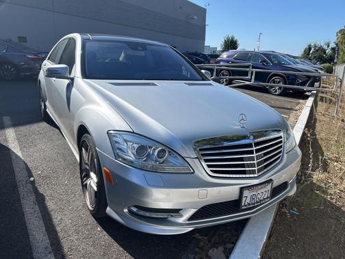 2013 Mercedes-Benz S-Class S 550