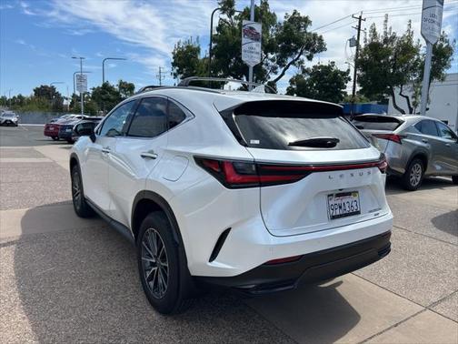 2025 Lexus NX 350h 350h Base