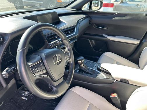 2021 Lexus UX 250h Base