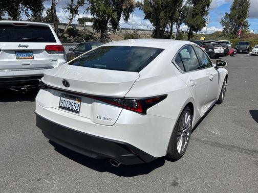 2023 Lexus IS 300 Base