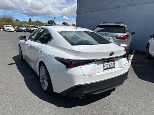 2023 Lexus IS 300 Base