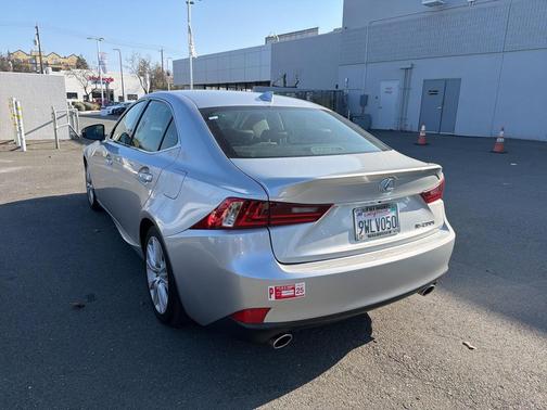 2016 Lexus IS 200t Base