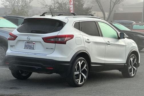 2020 Nissan Rogue Sport SL