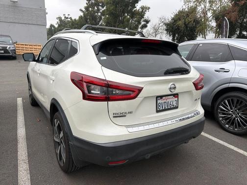2020 Nissan Rogue Sport SL